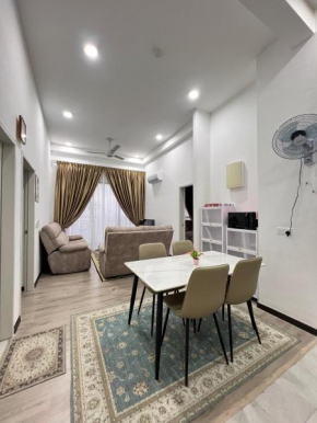 Mimpi Indah Homestay Putrajaya 7pax 5Minutes to PICC
